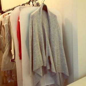 Soft cozy Zara cardigan in size S